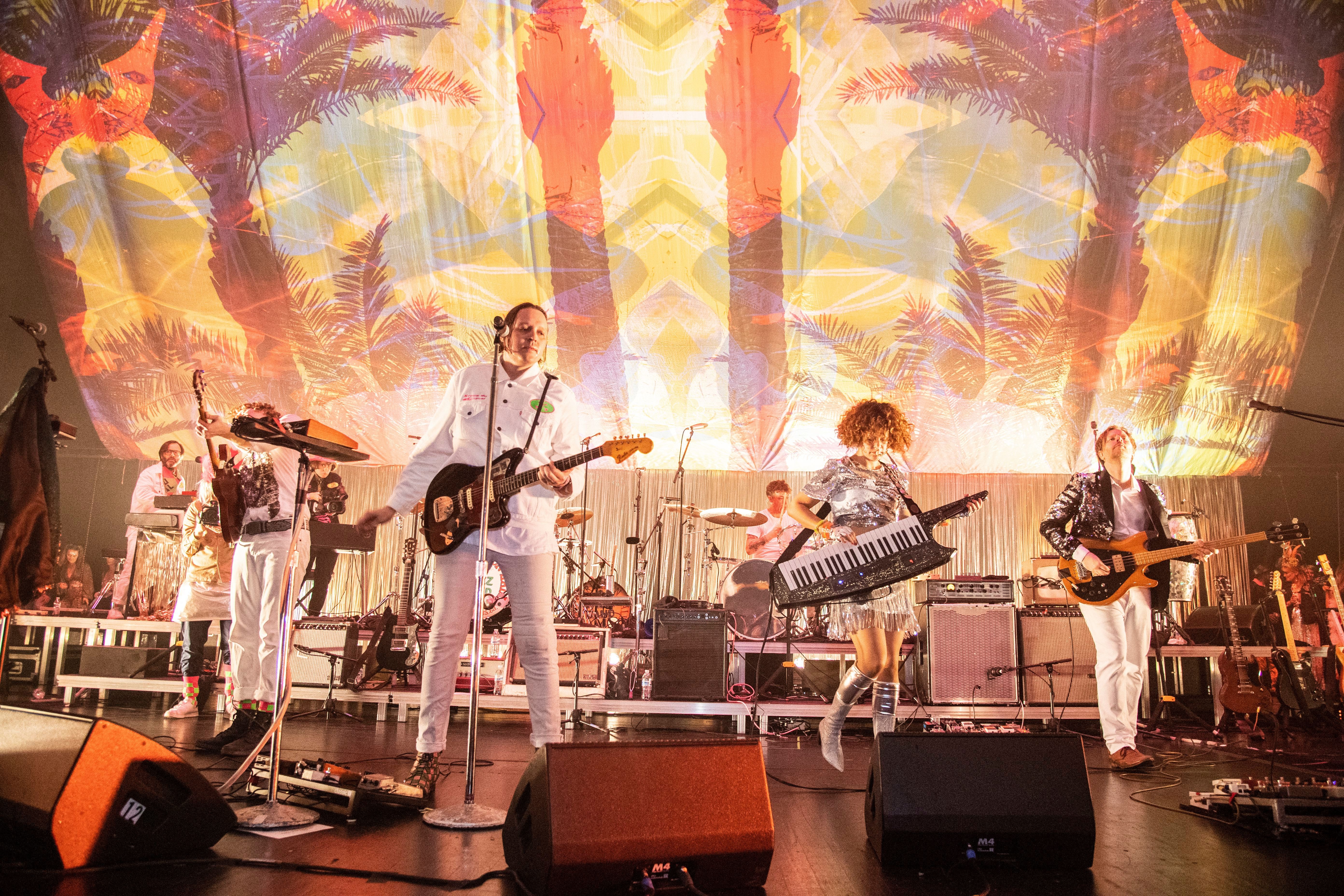 Videos: Arcade Fire Play Intimate Shows At Bowery Ballroom Videos: Arcade Fire Play Intimate Shows At Bowery Ballroom