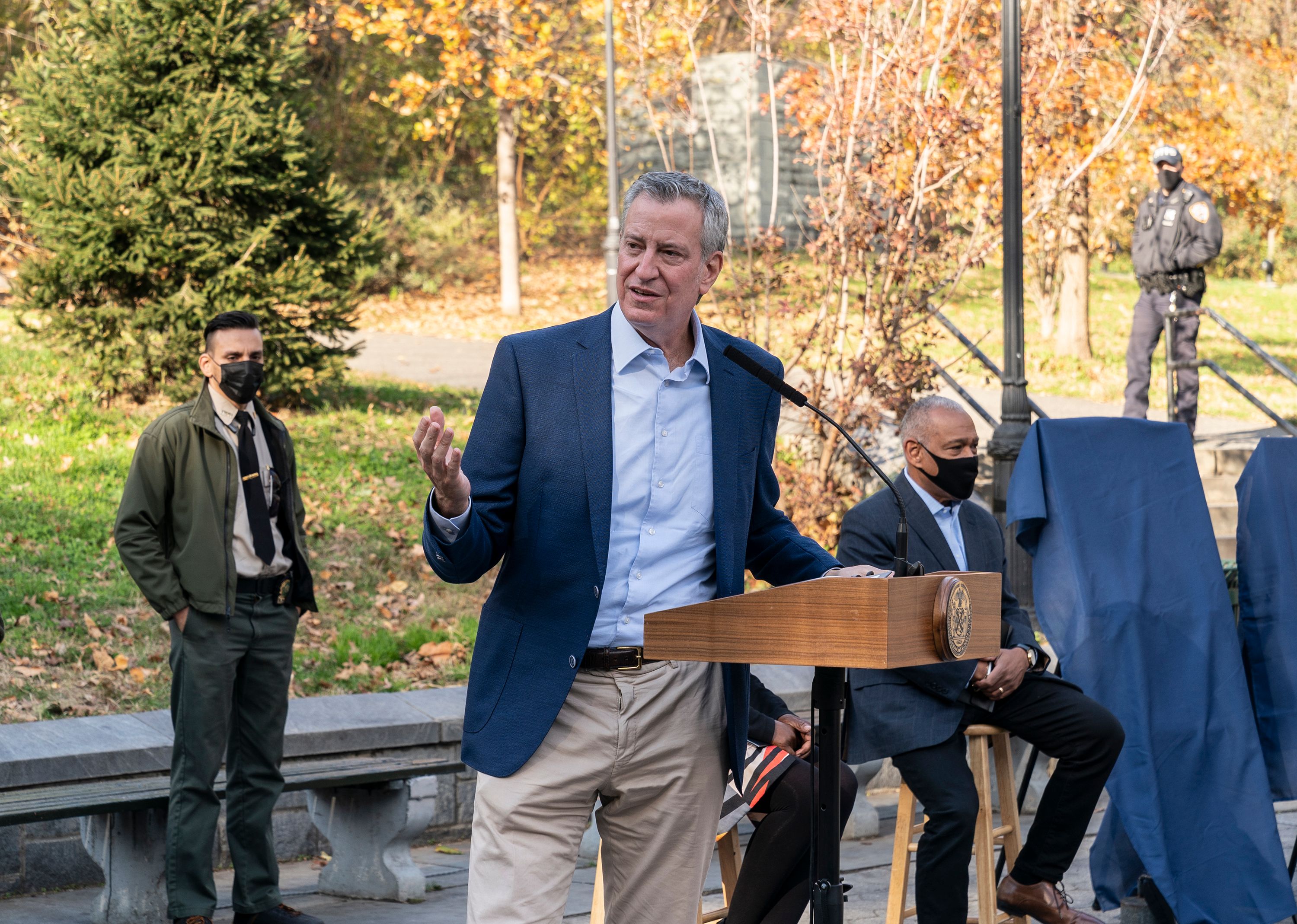 NYC Faces Ongoing Budget Crisis As De Blasio Pleads For Second Federal Stimulus