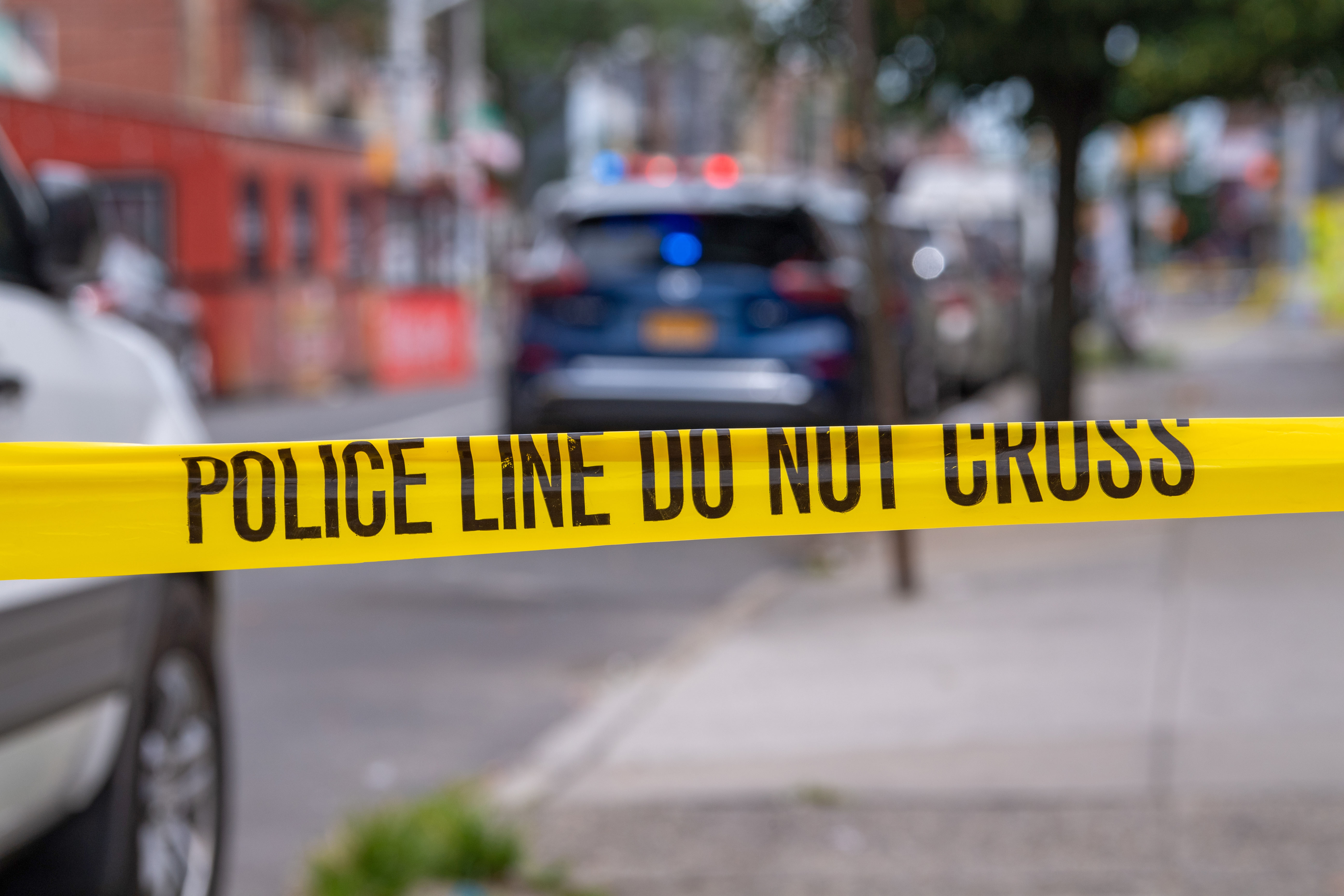 NYPD officer shot in Queens, expected to survive