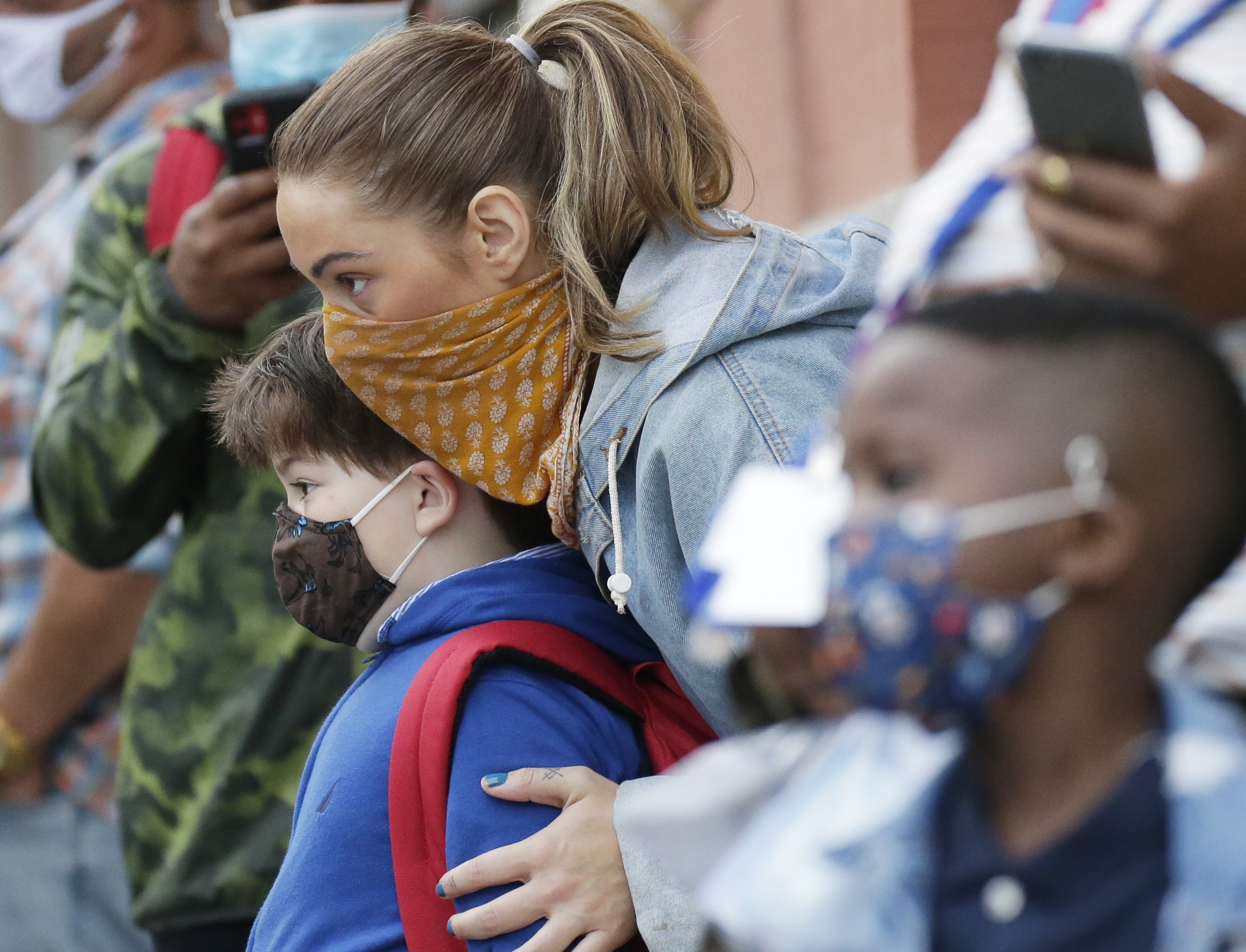 Pressure to end school mask mandate for youngest students an &lsquo;unstoppable tidal wave&rsquo;