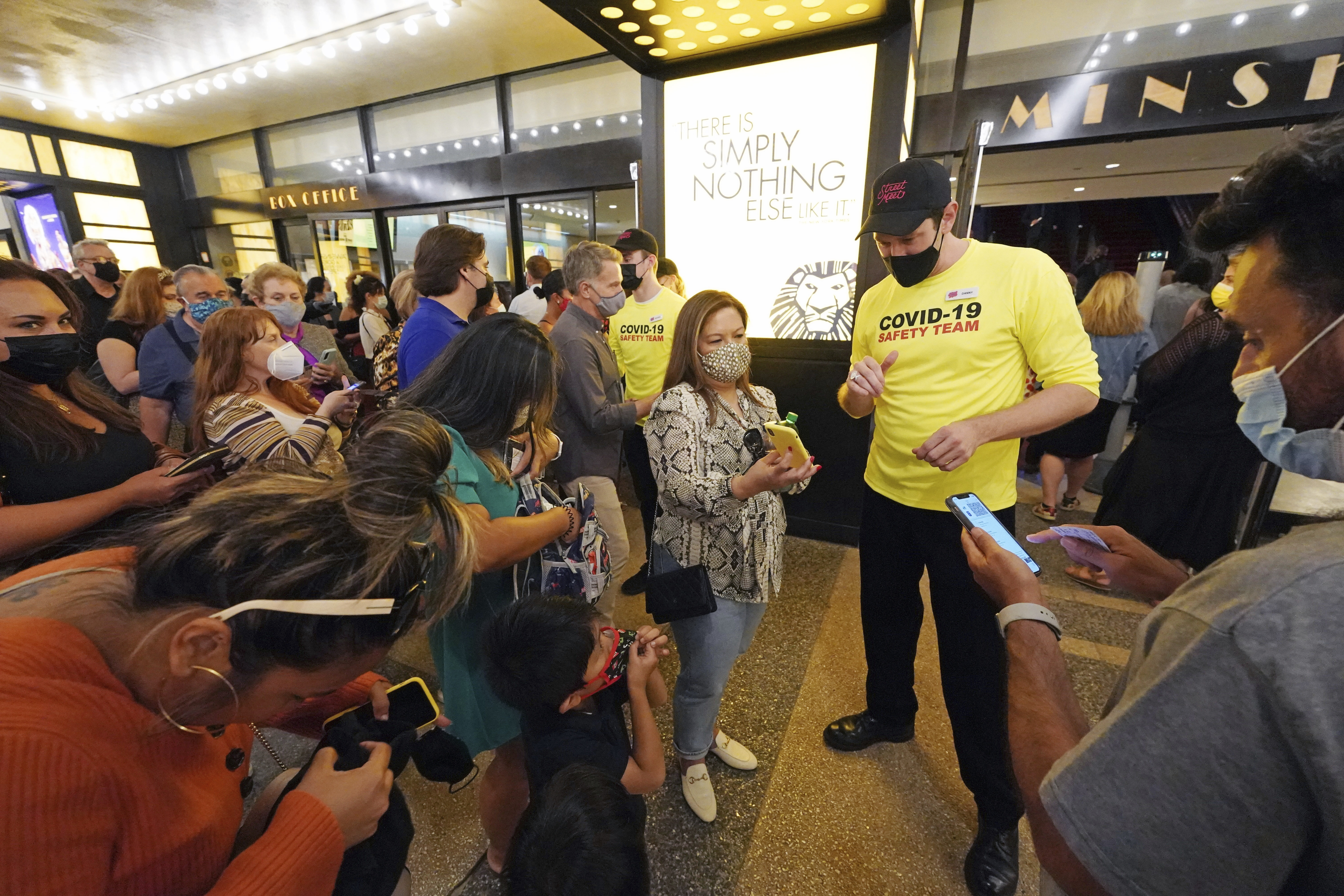 Broadway Show Cancellations Piling Up Amid COVID Surge