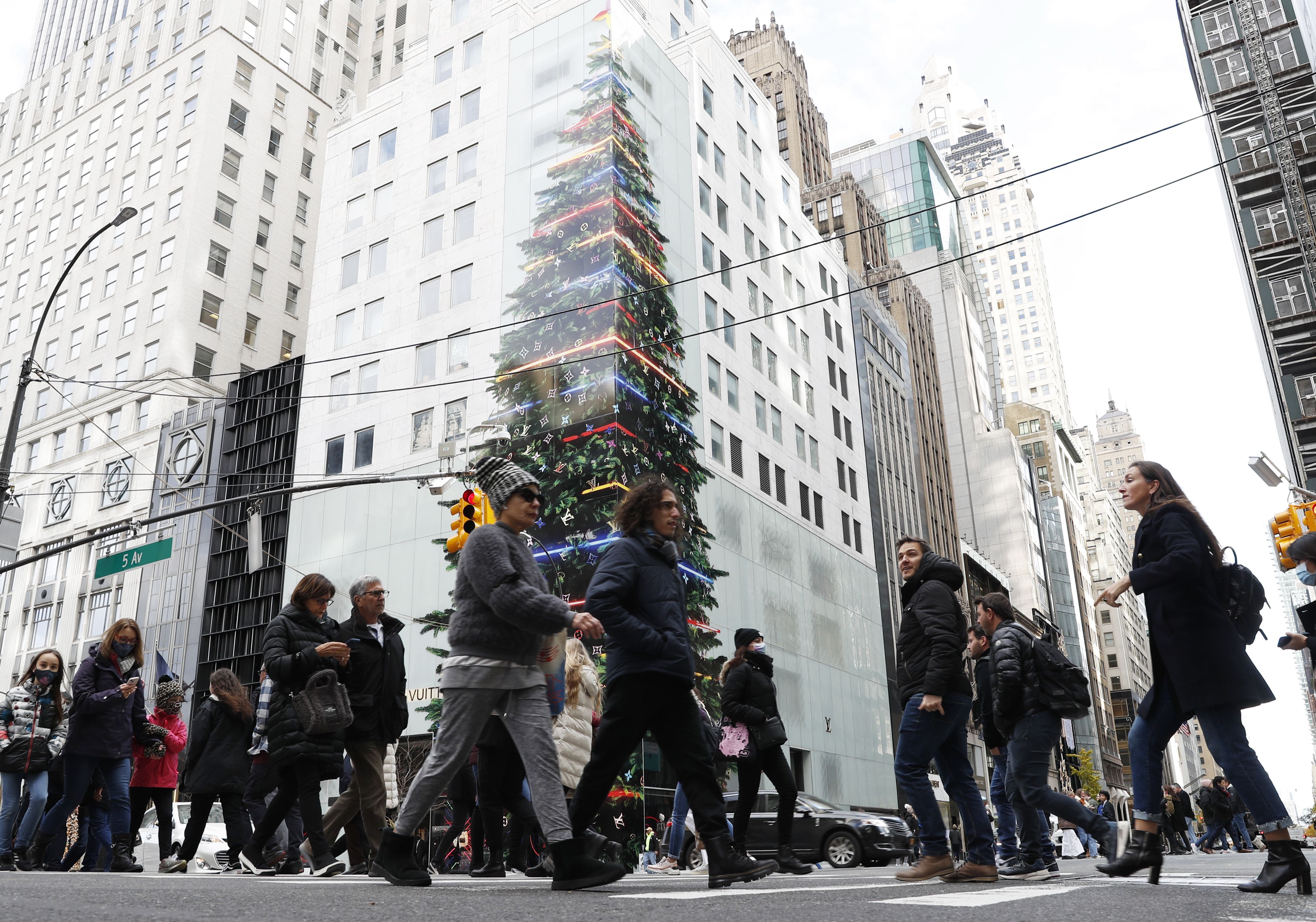 New York Monitoring New Omicron Variant, Hochul Says