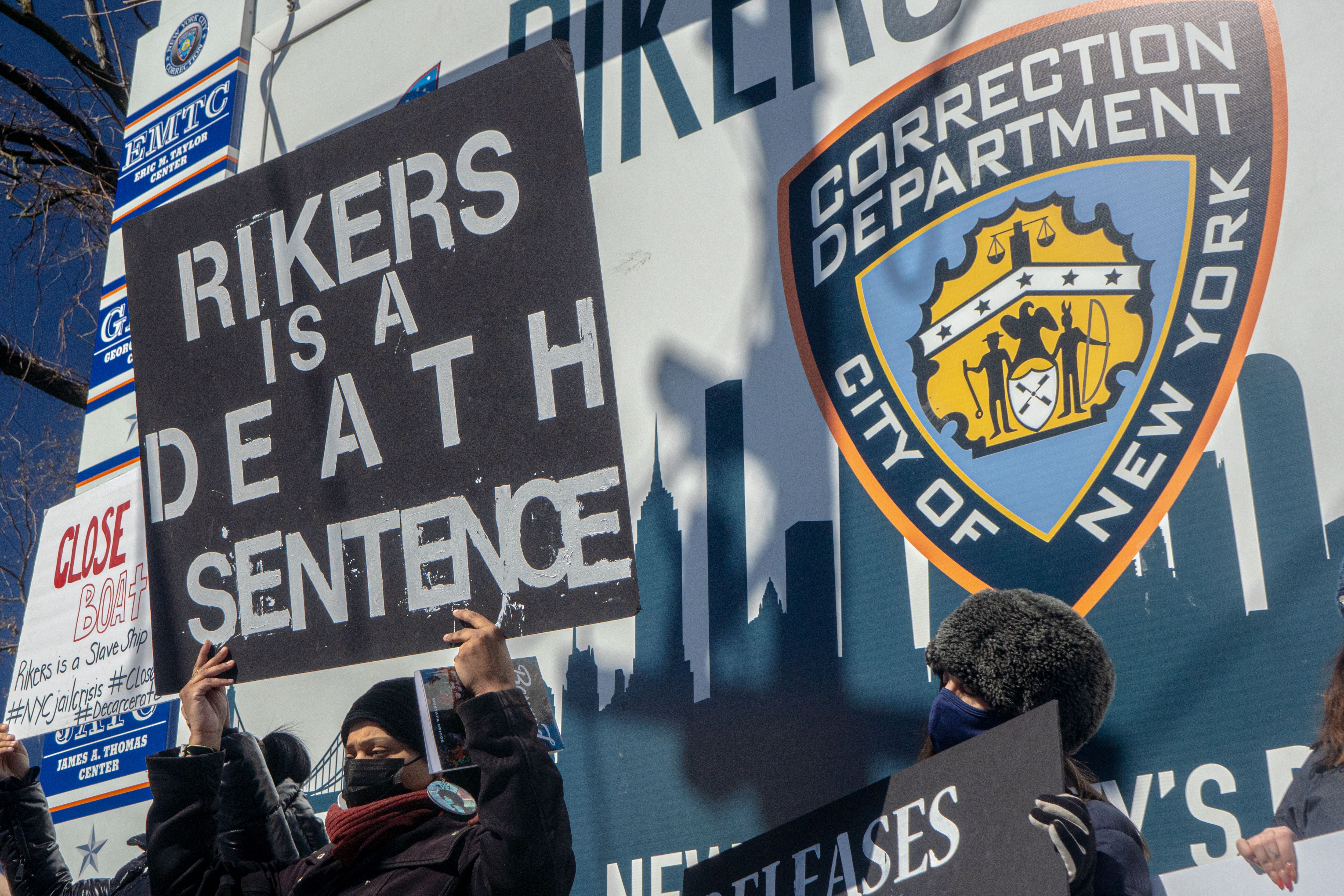 Legal filing: Negligence caused Rikers Island death, not drugs