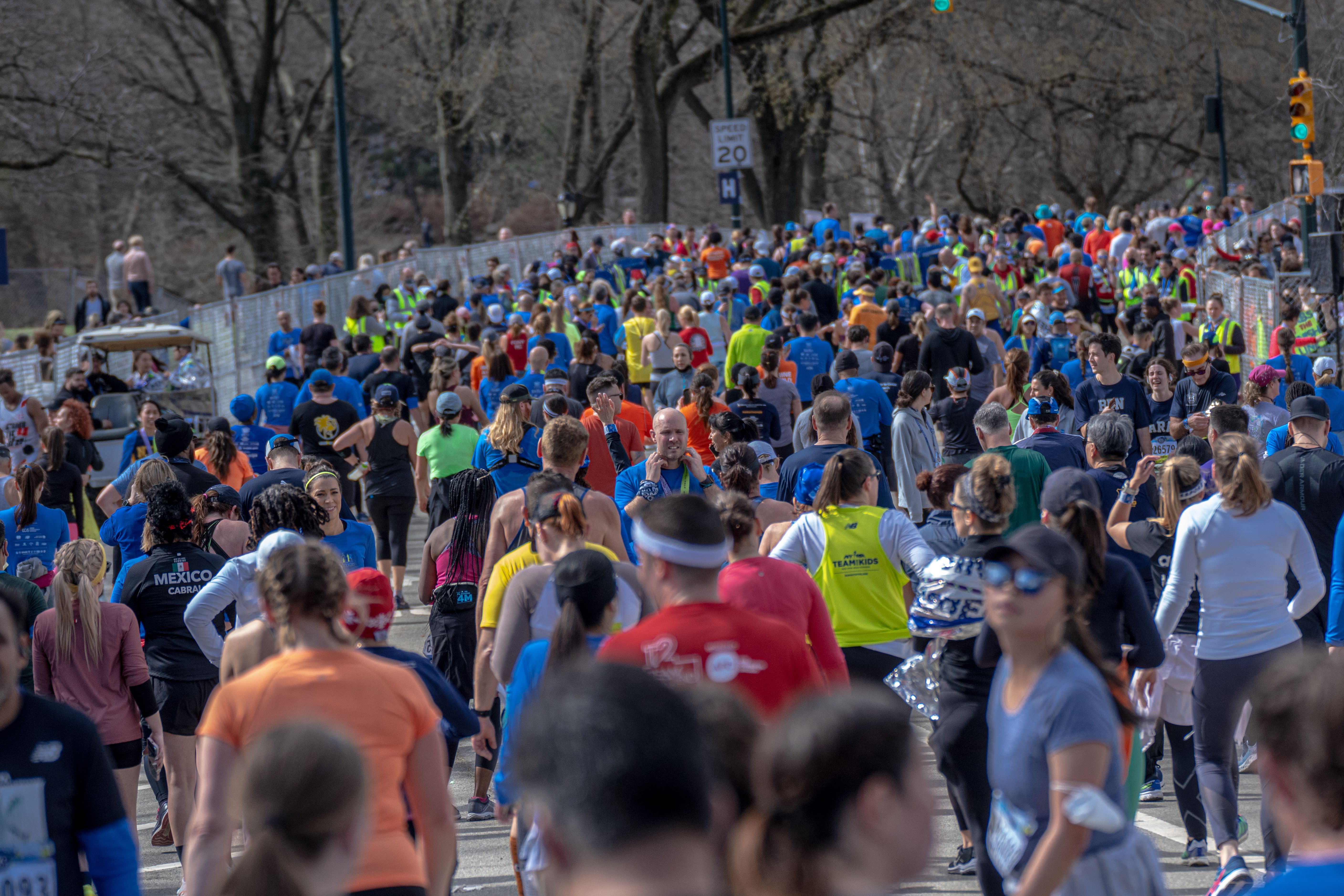 Tiki Barber barely made it to the New York Marathon on time