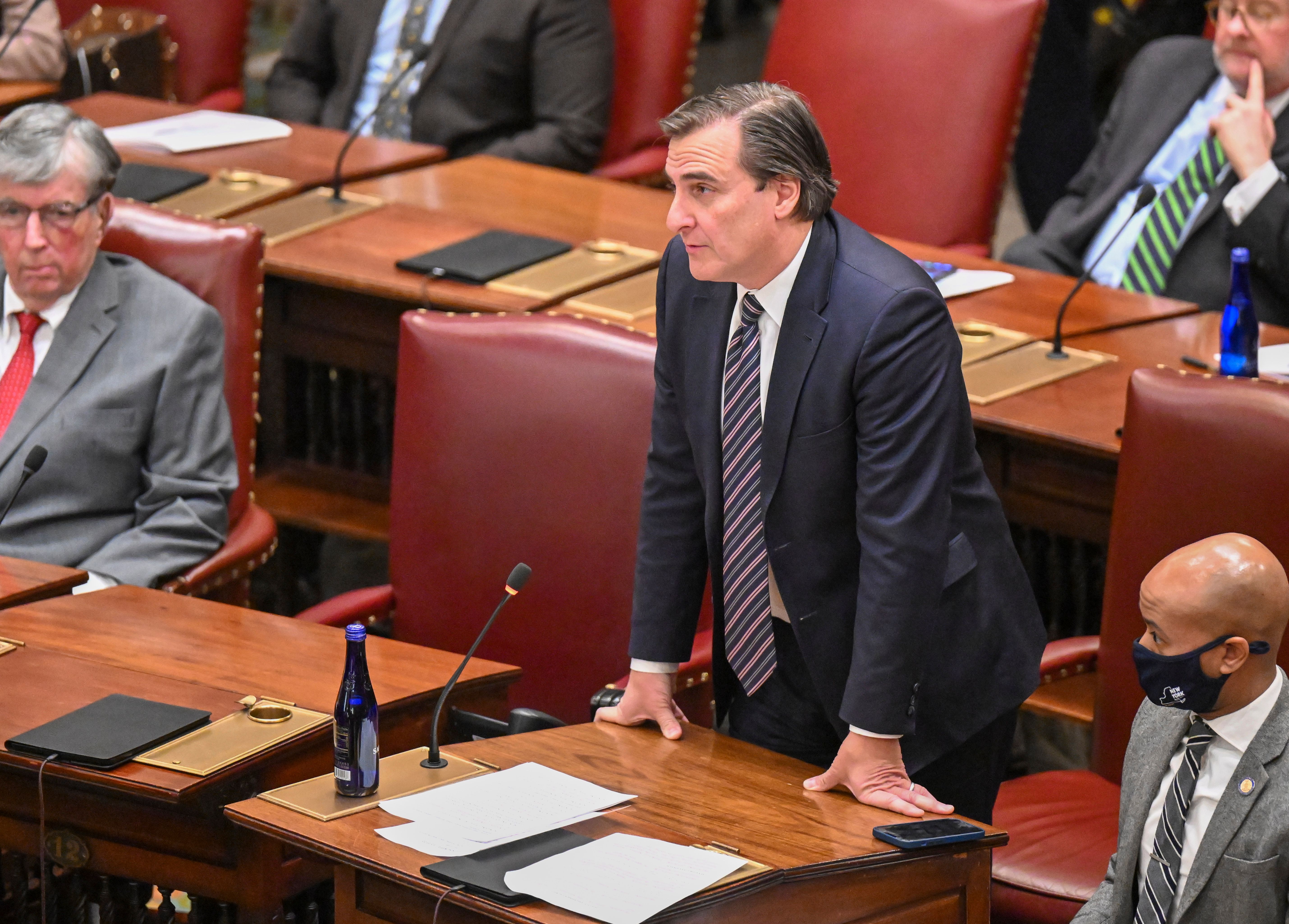 Lawmakers push for residential parking permits in NYC