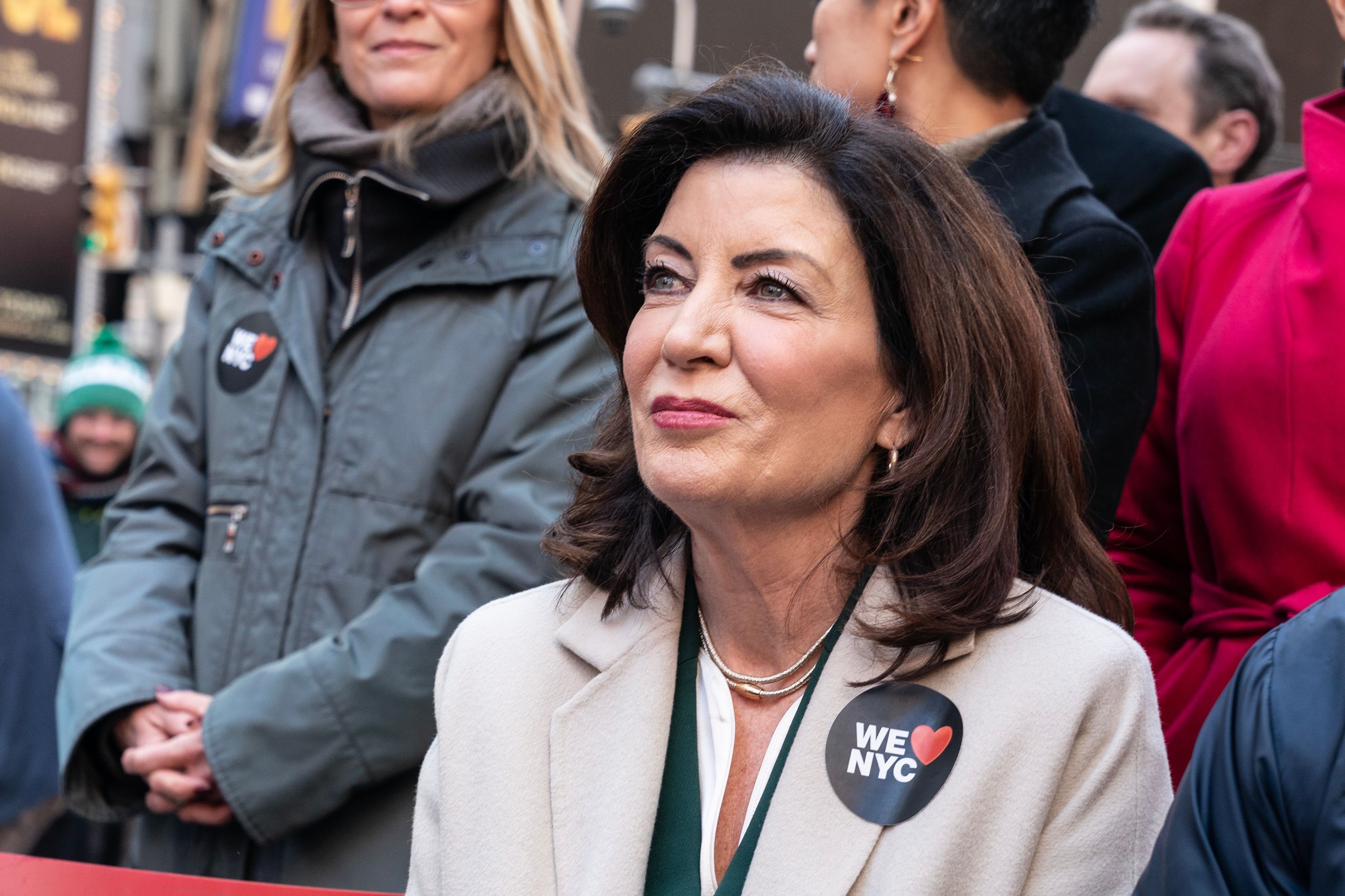 NY’s minimum wage could increase to $17. Progressives want it higher.