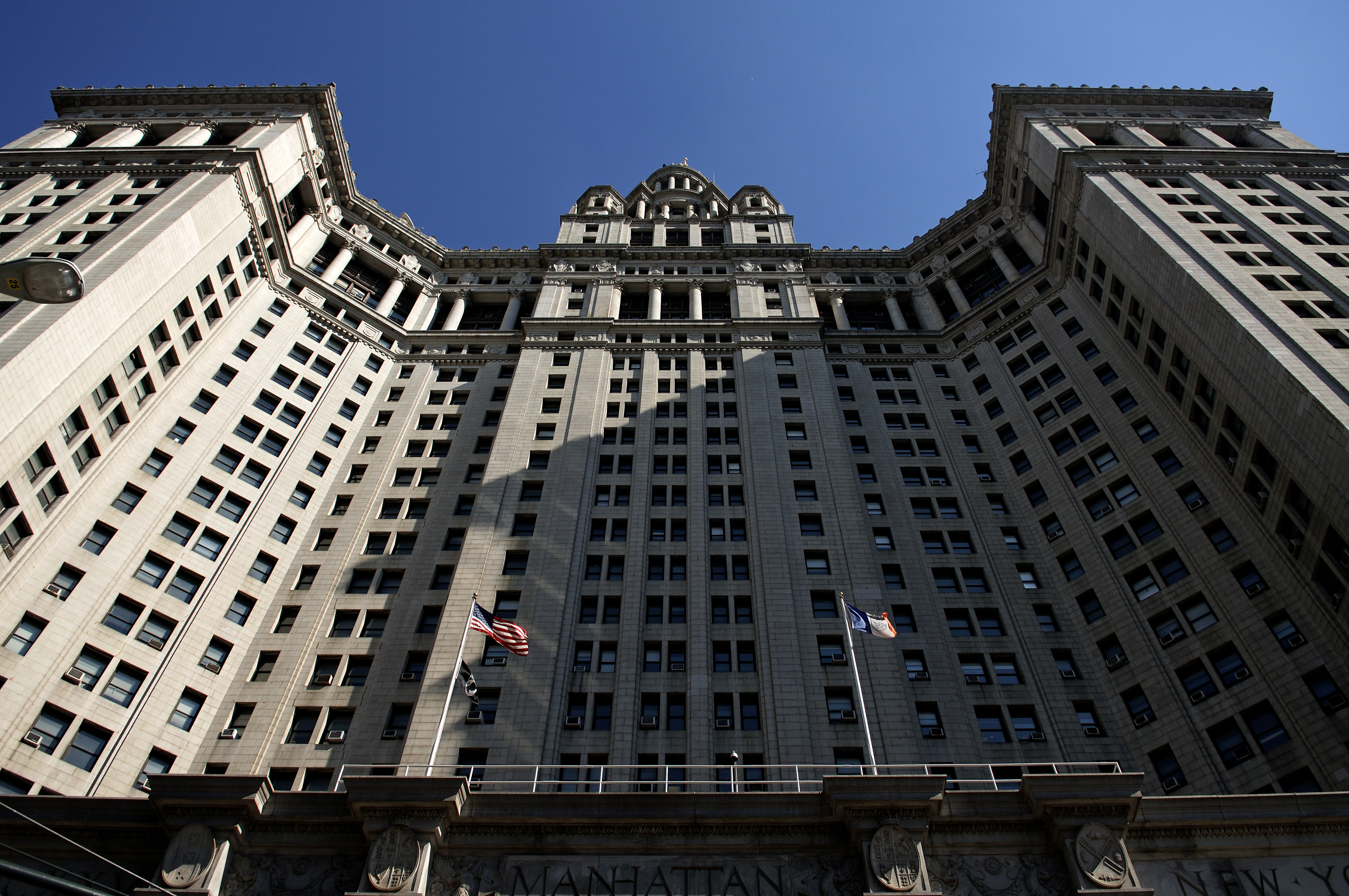 NYC agency defends decision to stop homeless youth from sleeping overnight at drop-in centers