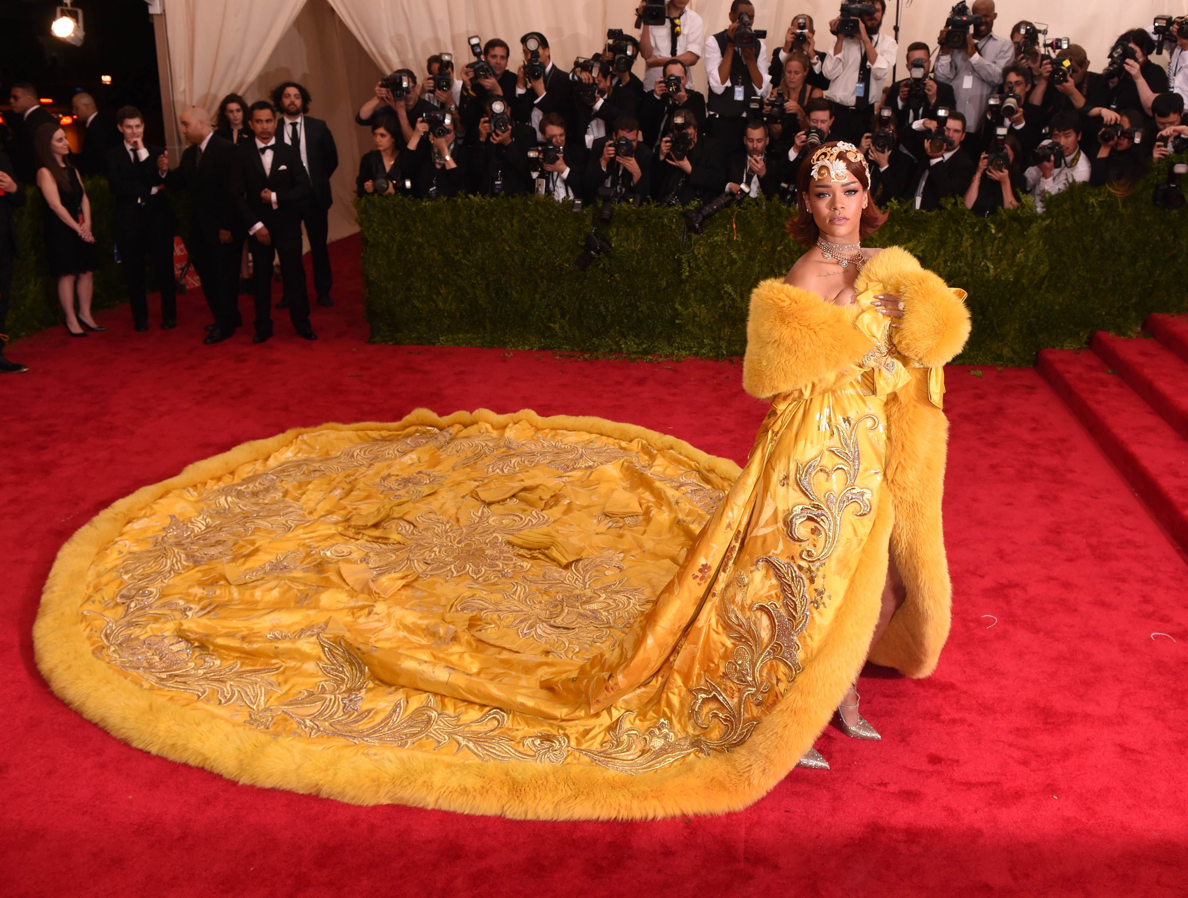 Met Gala 2020: 11 Best #MetGalaChallenge Looks