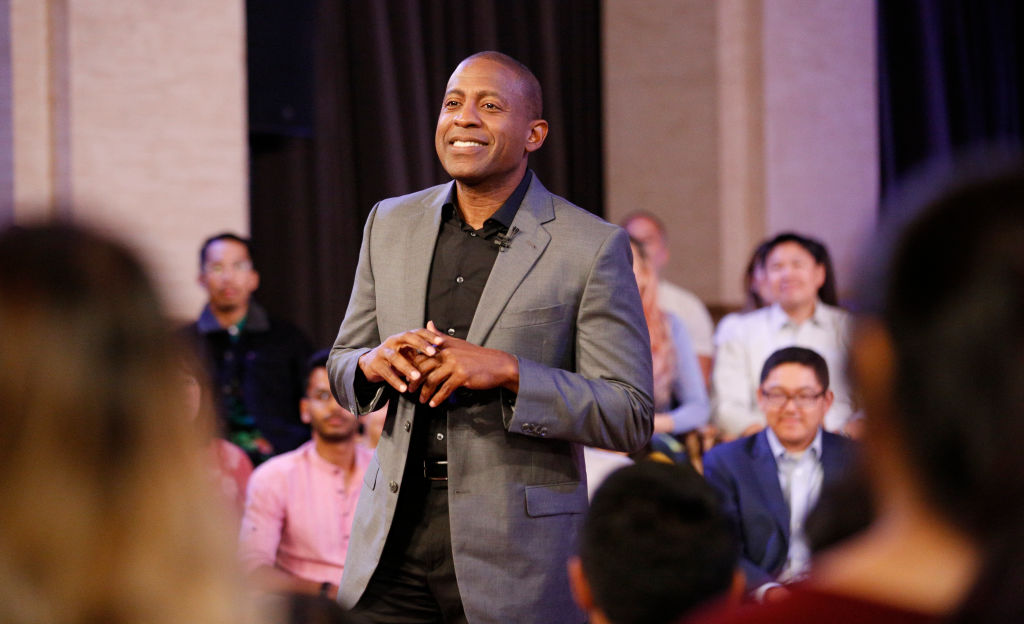 Early Addition: Indicted Ozy Media founder Carlos Watson is seeking new investors