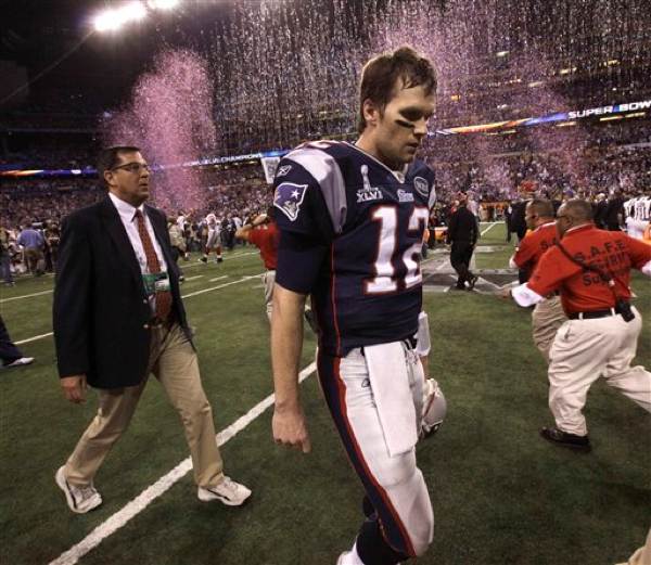 Giants beat Patriots in Super Bowl 21-17 – Daily Local