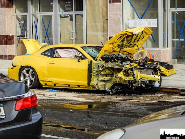 CHEVROLET CAMARO LT DRIVING AWAY FROM THE POLICE CHASE Granny in her  favorite yellow Chevy Asphalt 9 - video Dailymotion